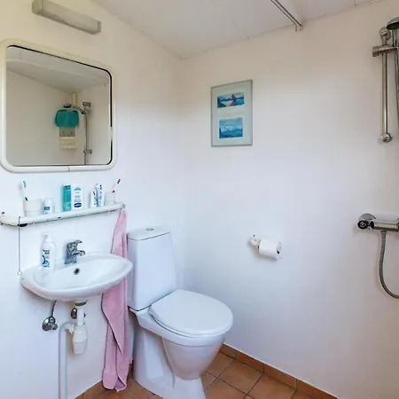 Lovely Home In Kalundborg With Kitchen 別荘 カロンボー